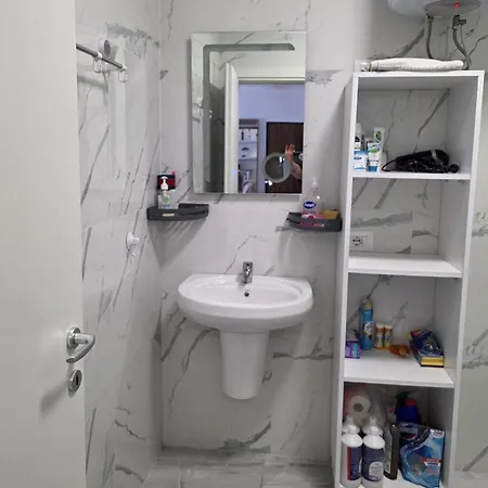 In 070 - Happy Apartment